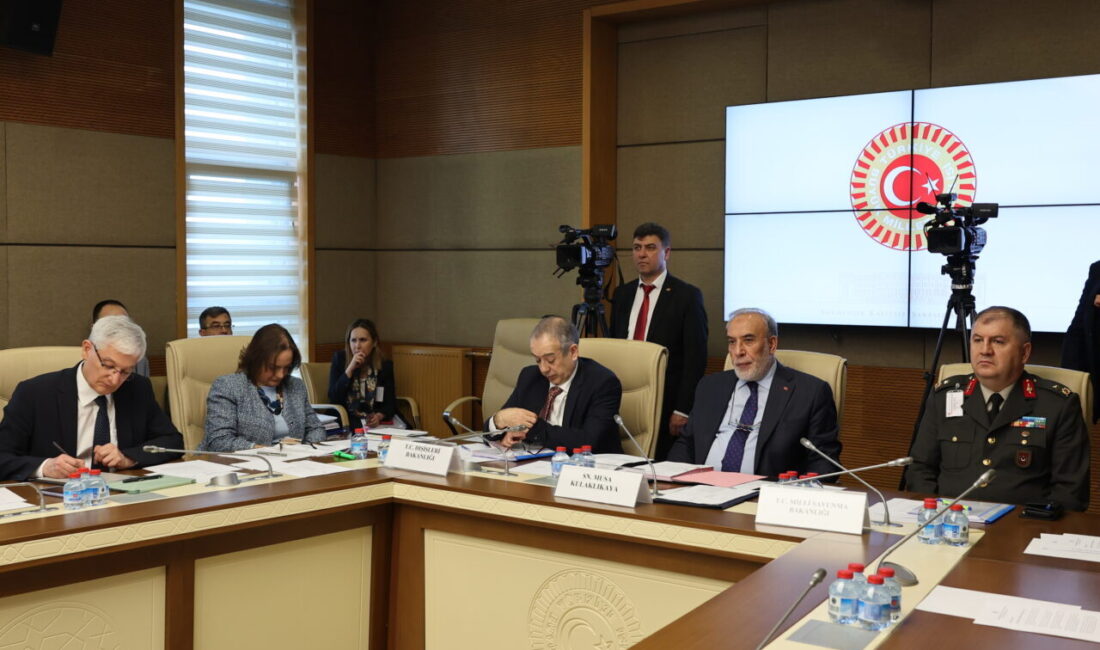 - TBMM Dışişleri Komisyonu Başkanı Oktay:
- "(ABD/İsrail-İran Savaşı) Temennimiz, bu