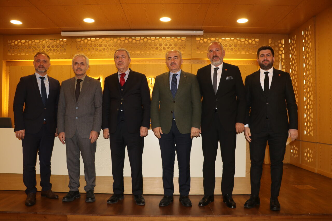 - "Savunmamız için, güvenliğimiz için en önemli şey birlik ve