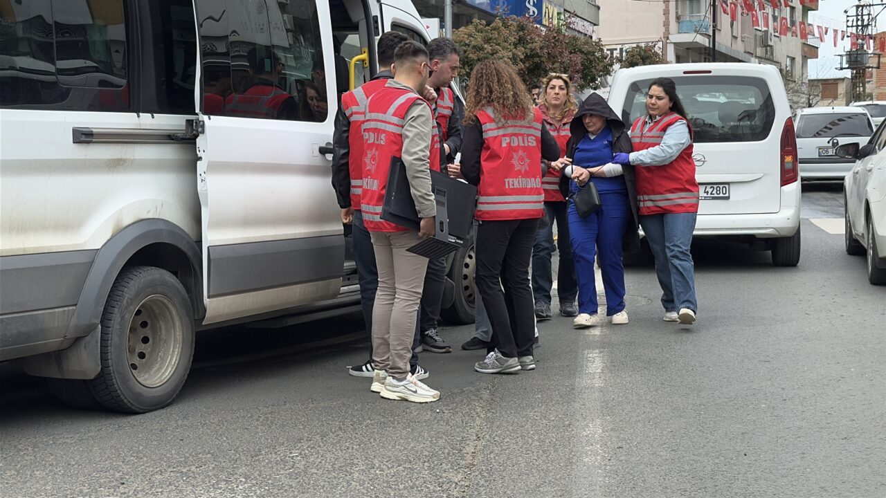 TEKİRDAĞ (AA) – Tekirdağ merkezli 3 ilde düzenlenen dolandırıcılık operasyonunda