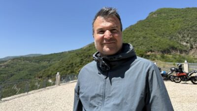 TEKİRDAĞ (AA) – Tekirdağ'da göç eden pelikanlar, gökyüzünde görsel şölen