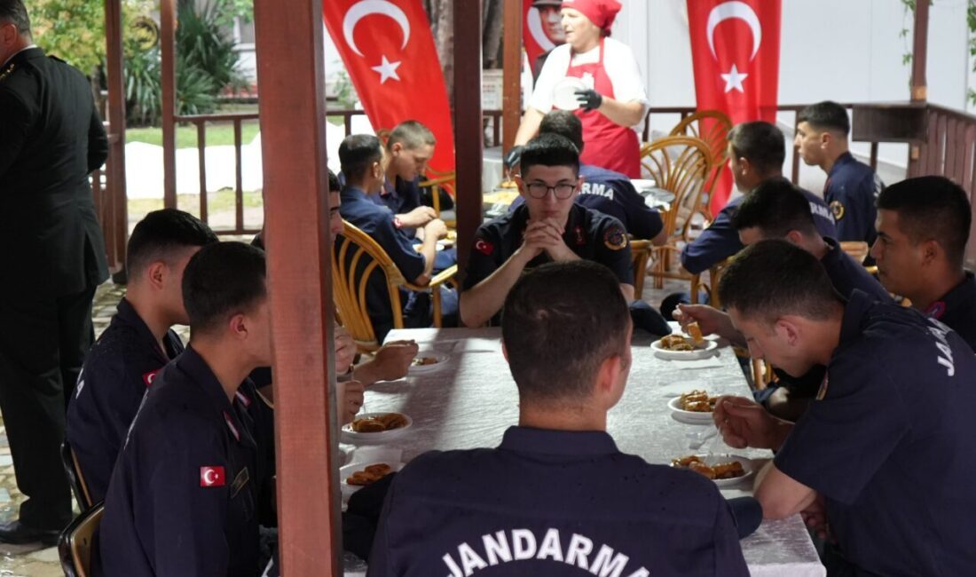 TEKİRDAĞ (AA) – Tekirdağ'da İl Jandarma Komutanlığında vatani görevini yapan