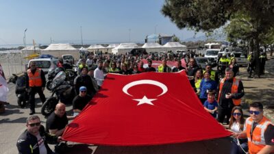 TEKİRDAĞ (AA) – Tekirdağ'da motosiklet tutkunları, Anneler Günü ve 3.