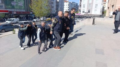 TEKİRDAĞ (AA) – Tekirdağ'ın Çerkezköy ilçesinde, kendilerini polis veya savcı