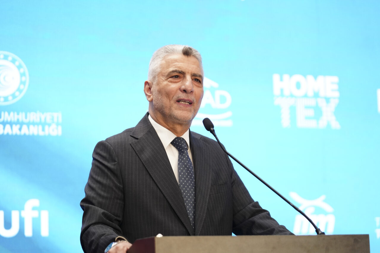 - "Geçen yıl 31 milyar dolarlık tekstil giyim ihracatımız oldu.