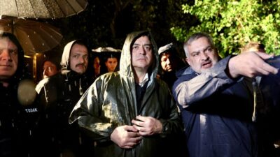 TOKAT (AA) – Tokat Valisi Abdullah Köklü, Kelkit Çayı'ndan su