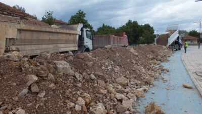 TOKAT (AA) – Tokat'ın Turhal ilçesinde, Yeşilırmak'ta yaşanan ve devam