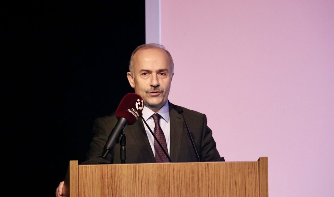 TRABZON (AA) – Trabzon Üniversitesi ve Bi Marka Derneğince düzenlenen