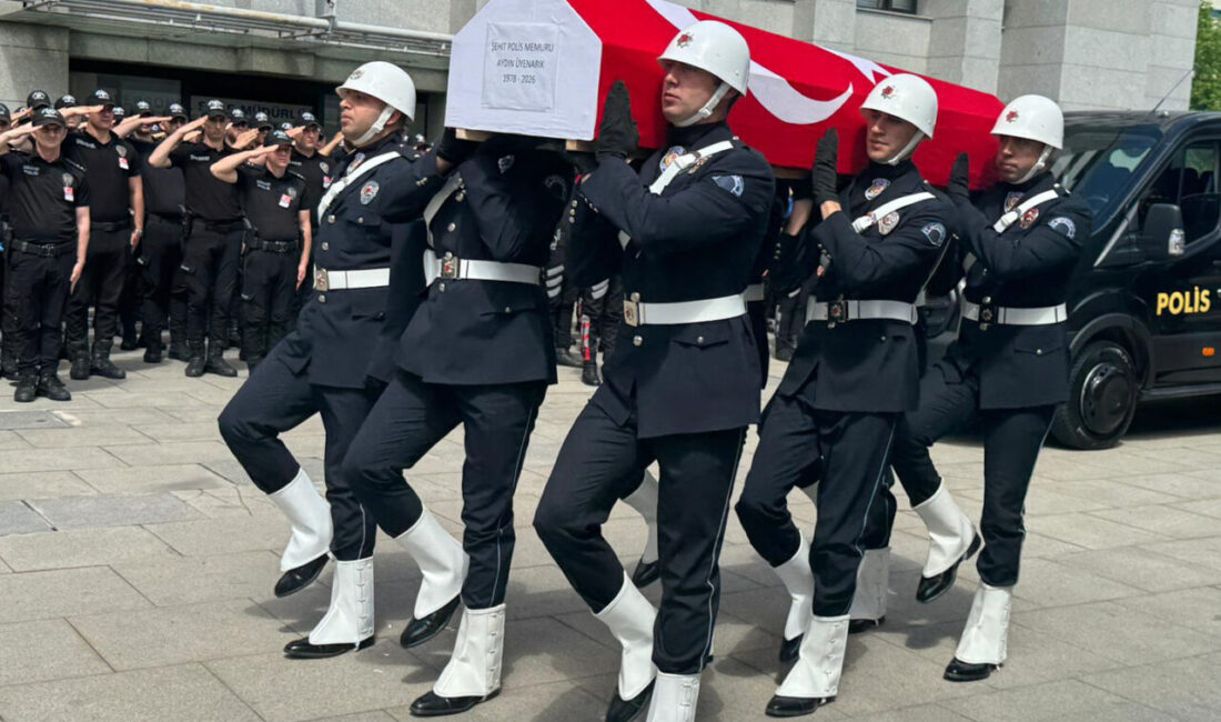 - İl Emniyet Müdürü Selami Yıldız:
- "Bizler, bir meslektaşımızı, kardeşimizi