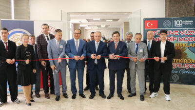 - Tekirdağ, Edirne ve Kırklareli'nden gelen 170 öğretmen Türkiye Yüzyılı
