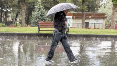 EDİRNE (AA) – Trakya'da sağanak yer yer etkili oluyor. Tekirdağ'da