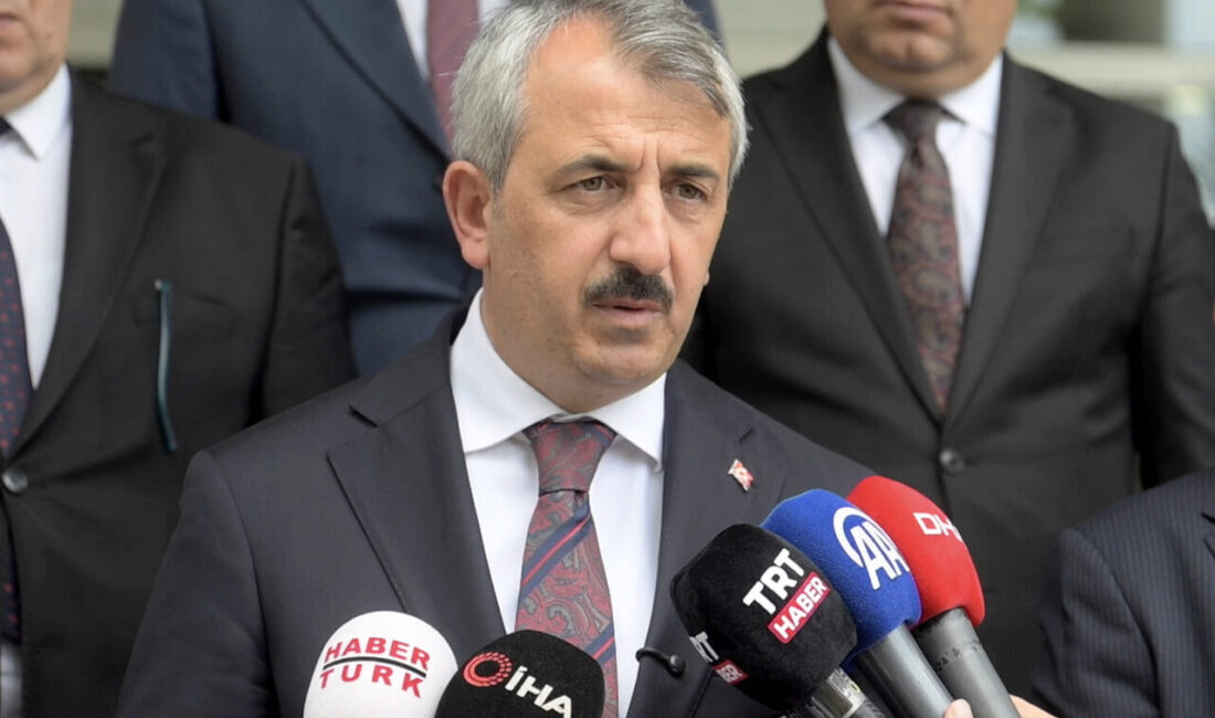 - Edirne Valisi Yunus Sezer:
- "Bu sene Kurban Bayramı tatilinin