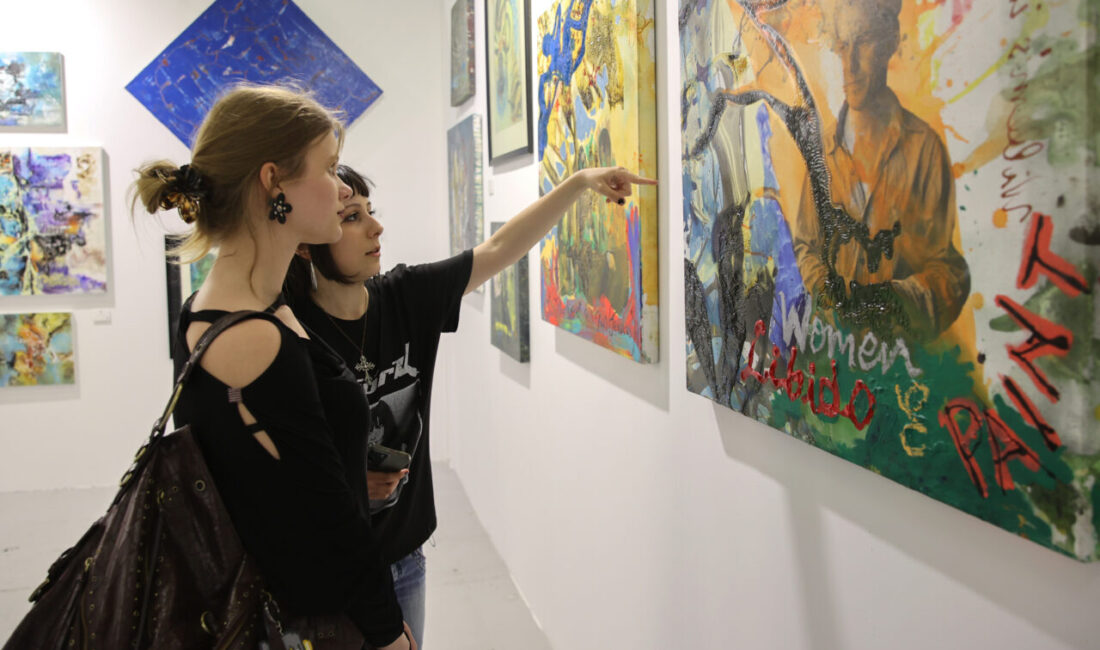 SELANİK (AA) – İstanbul merkezli sanat galerisi Galeri Binyıl, Türkiye’den