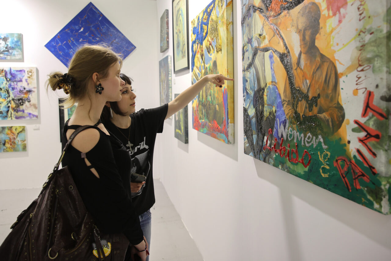 SELANİK (AA) – İstanbul merkezli sanat galerisi Galeri Binyıl, Türkiye’den
