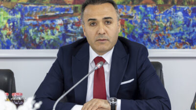 - Türkiye Adalet Akademisi Başkanı Yıldırım:
- "Eğitim robotu, Akademimizin eğitim