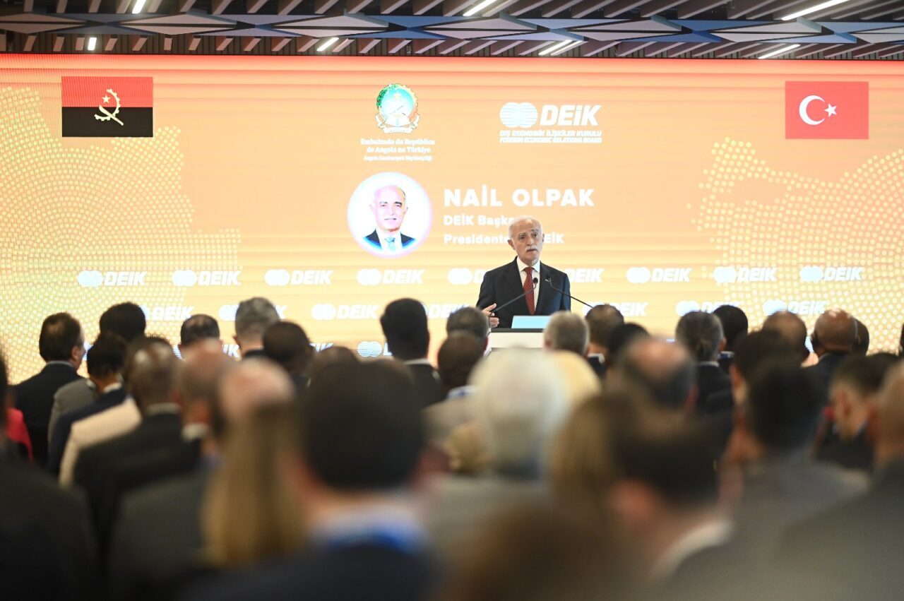 - Tarım ve Orman Bakan Yardımcısı Ahmet Gümen:
- “(Angola’nın) Biliyoruz