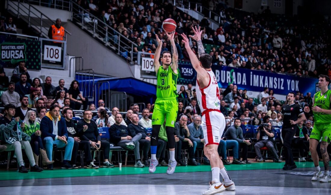 - TOFAŞ: 87 - Karşıyaka: 78