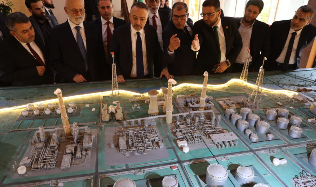 ŞAM (AA) – Türkiye’nin Şam Büyükelçisi Nuh Yılmaz, Tartus Limanı