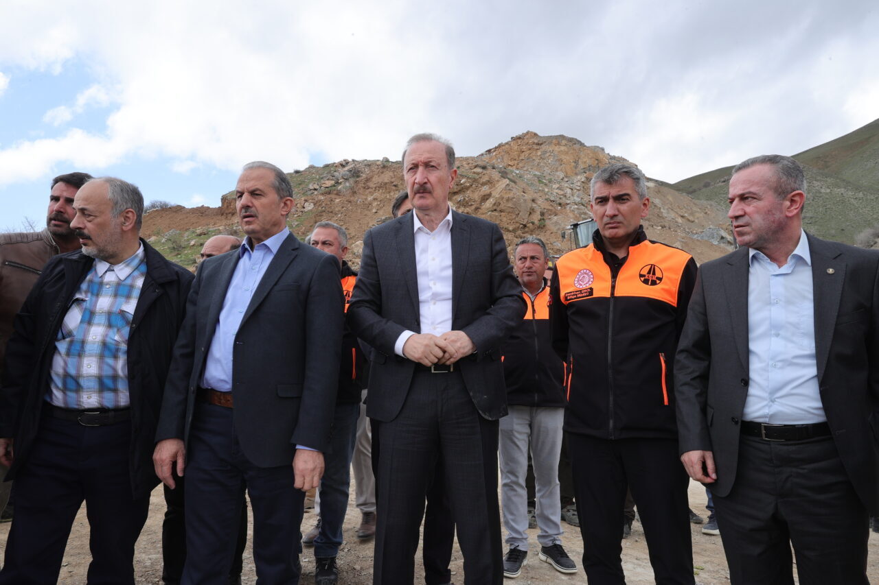 - "Tek yapılacak şey burada güvenliği, emniyeti sağlayacak, riski azaltıcı