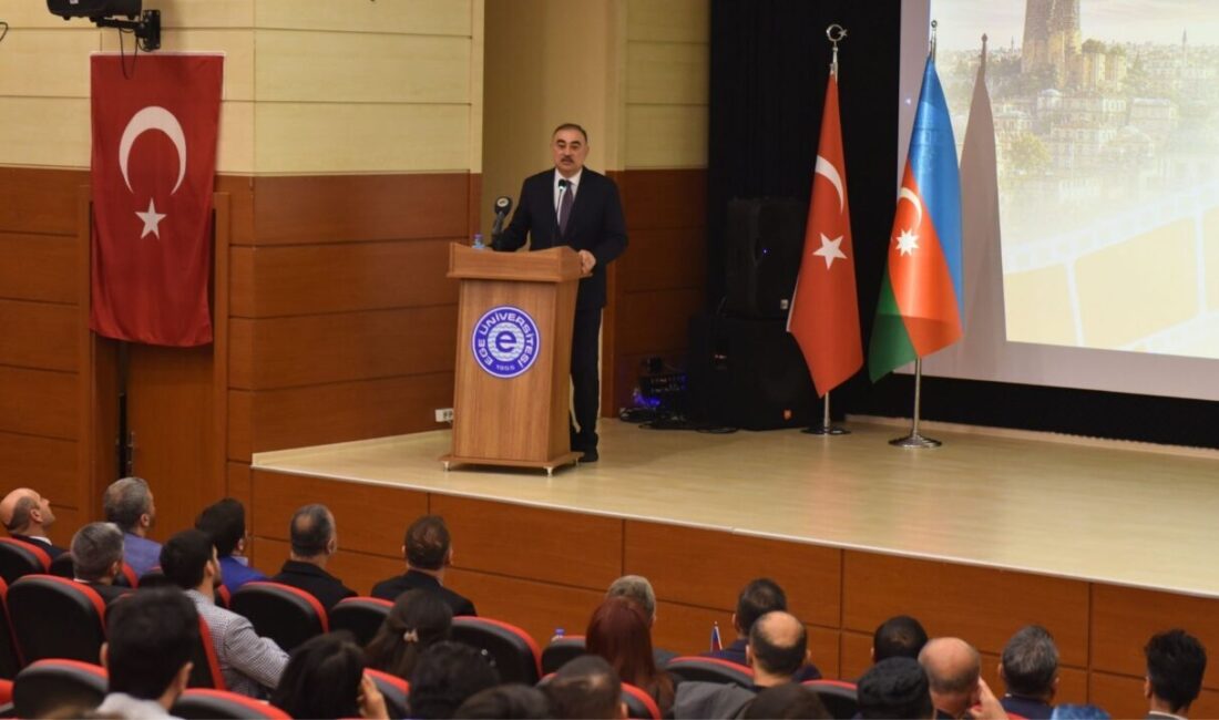 İZMİR (AA) – Ege Üniversitesi'nde (EÜ) düzenlenen Azerbaycan Sinema Günleri