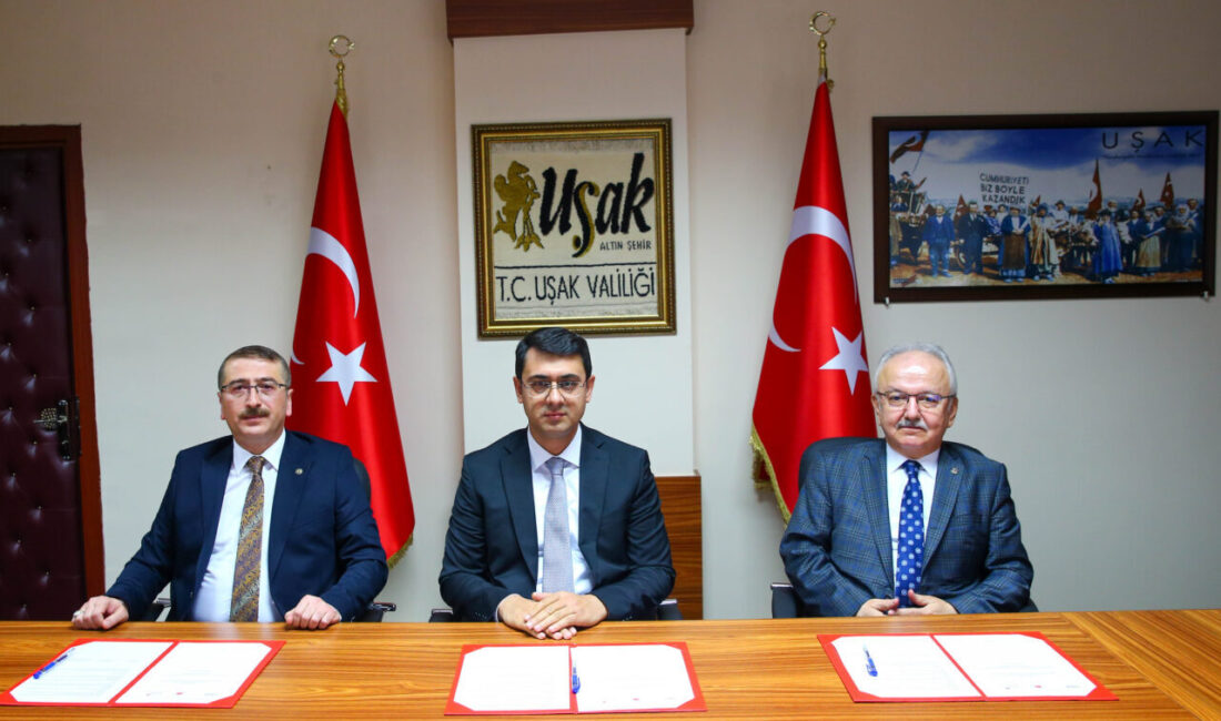 UŞAK (AA) – Uşak'ta, "Spor Temelli Sosyal Uyum ve Suçun