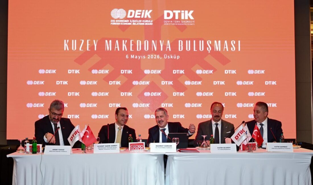 ÜSKÜP (AA) – Kuzey Makedonya'nın başkenti Üsküp'te, Dünya Türk İş