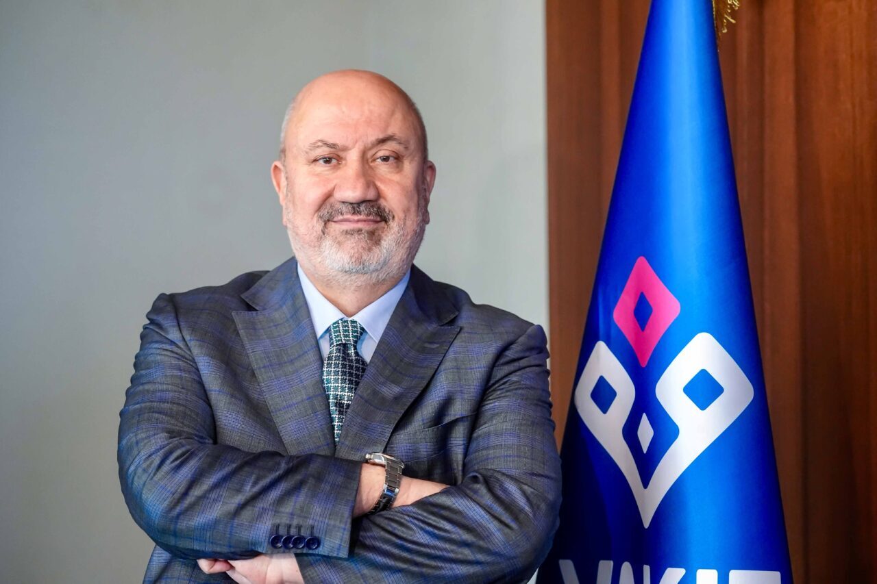 - Vakıf Katılım Genel Müdürü Mehmet Ali Akben:
- "Aktif büyüklüğümüzü