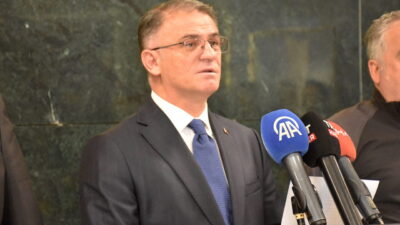- Van Valisi ve Büyükşehir Belediye Başkan Vekili Ozan Balcı:
-