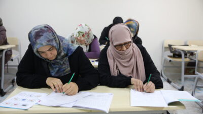 VAN (AA) – Van'ın Erciş ilçesinde Aile Destek Merkezlerinde (ADEM)