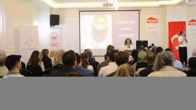 VAN (AA) – Van'da "Alzheimer Hastalığını Konuşuyoruz" konulu panel gerçekleştirildi.