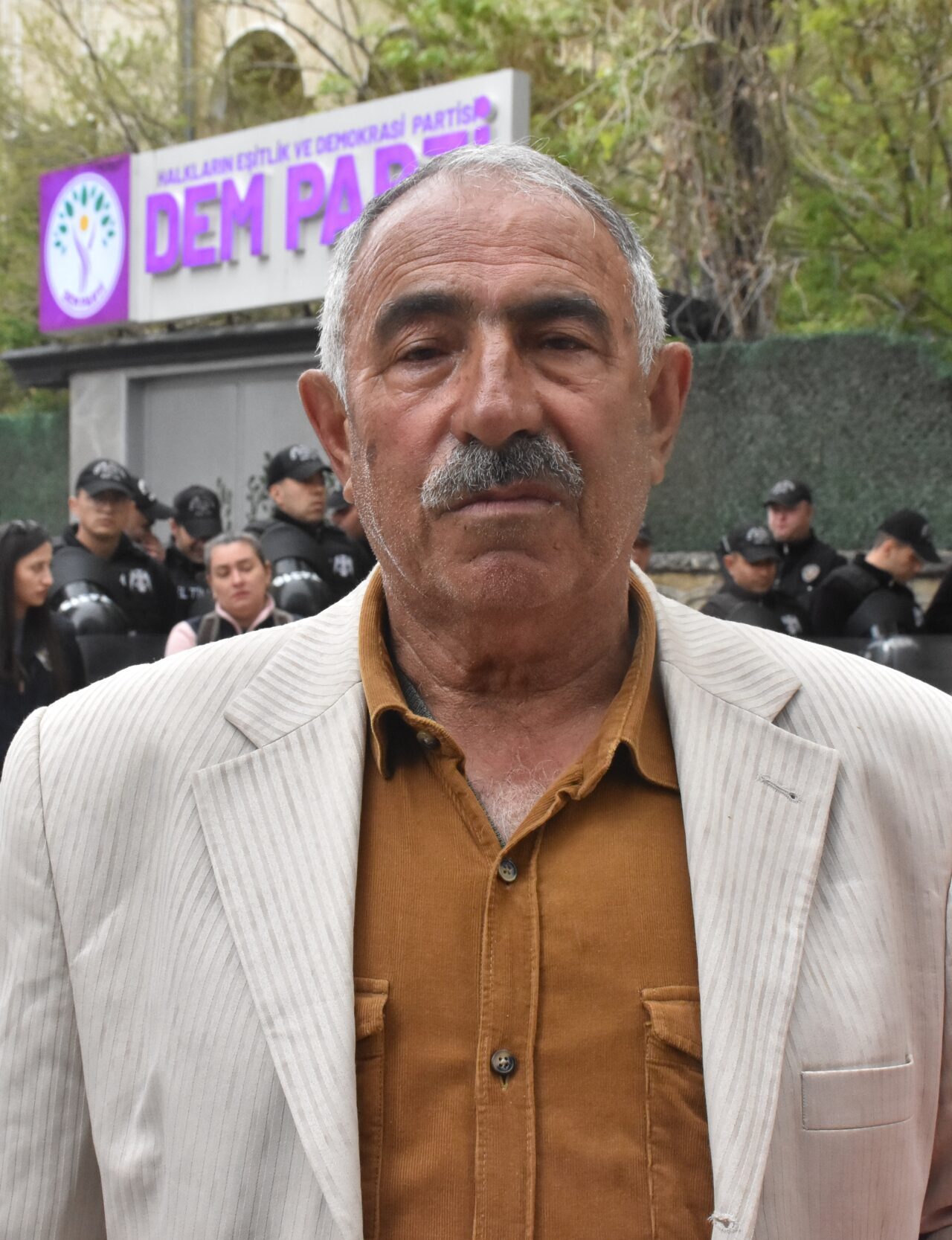 VAN (AA) – Van'da çocukları terör örgütü PKK tarafından dağa