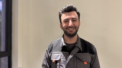 - Oyuncu ve yönetmen Metin Yıldız:
- "Dünyada bir ilki yapmanın,