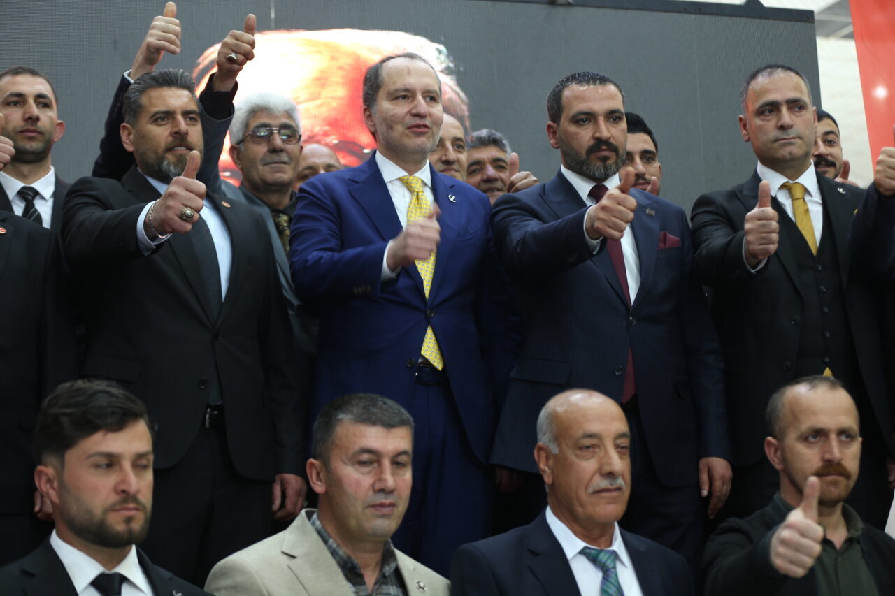 BİTLİS (AA) – Yeniden Refah Partisi Genel Başkanı Fatih Erbakan,