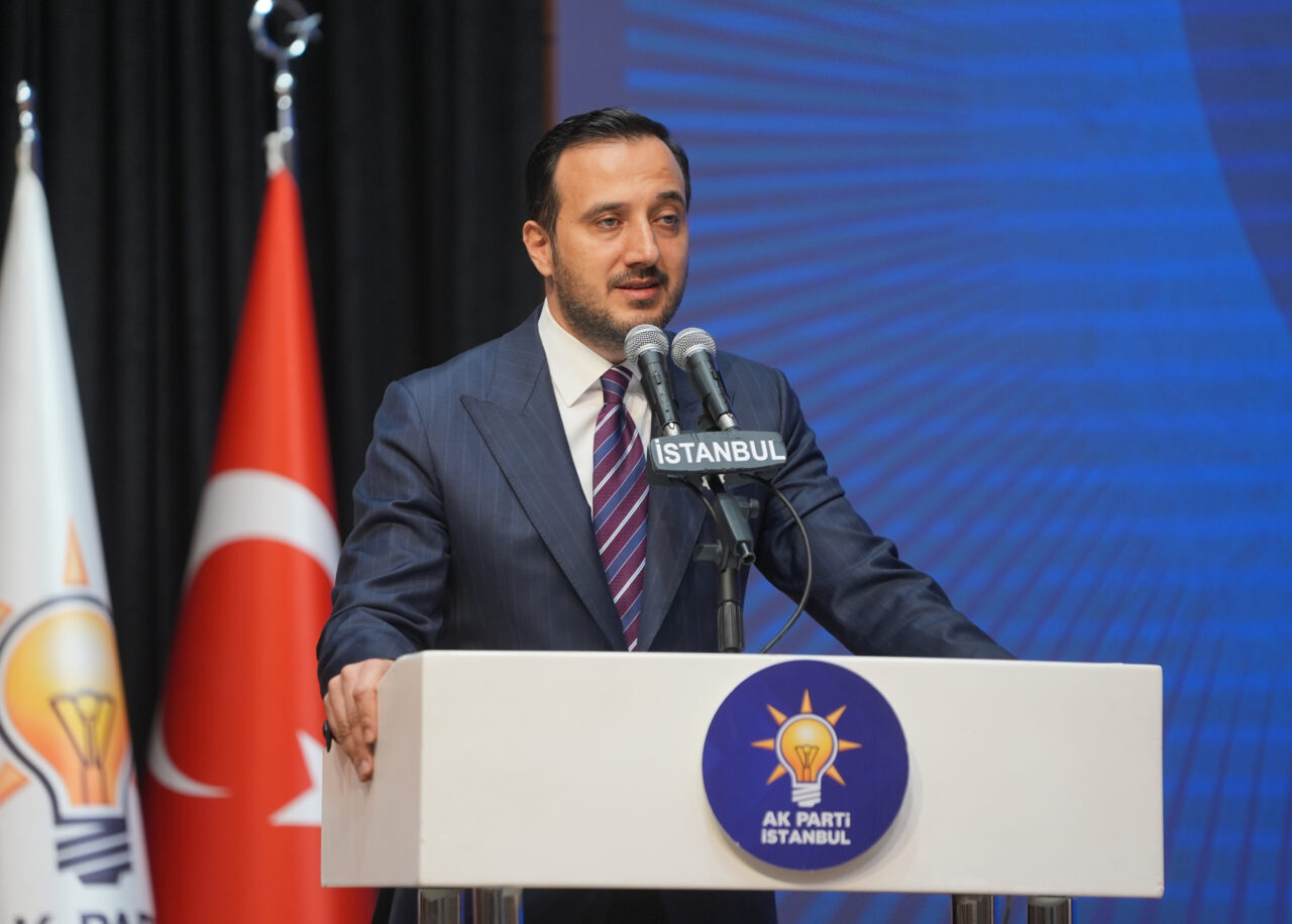 - AK Parti Genel Başkan Yardımcısı ve Yerel Yönetimler Başkanı