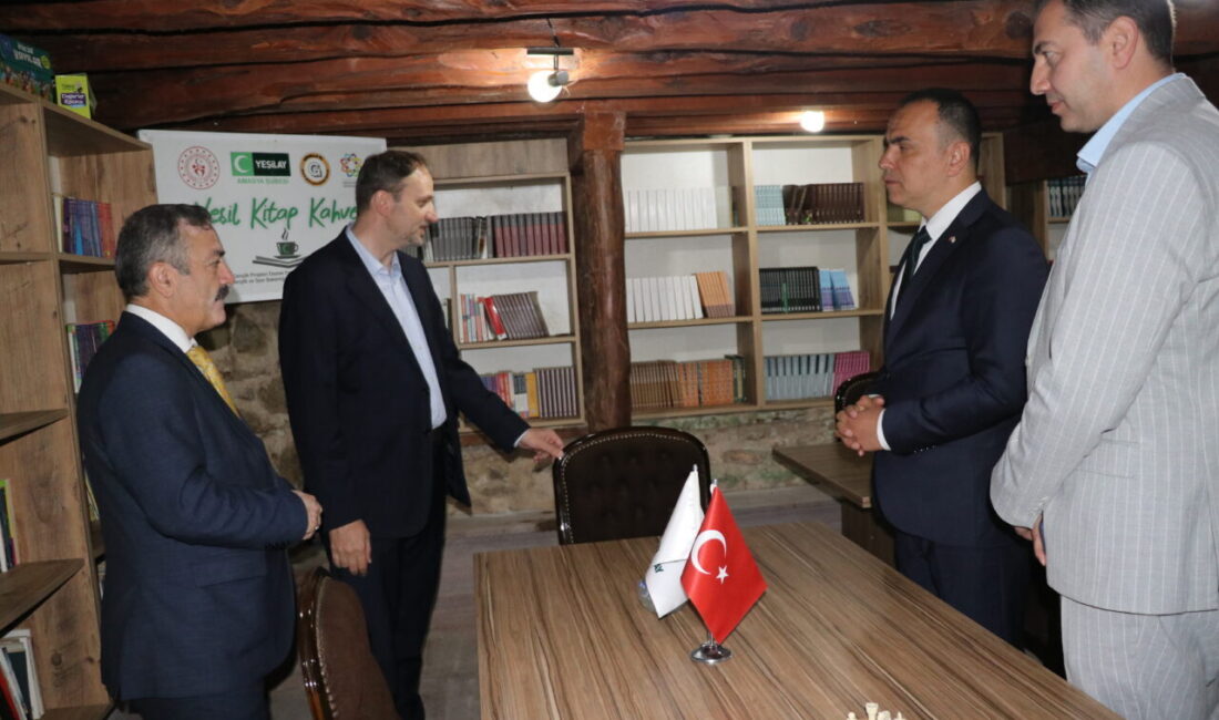 - "Dünya bağımlılıkla alakalı büyük bir yangın yaşıyor. Özellikle pandemiden