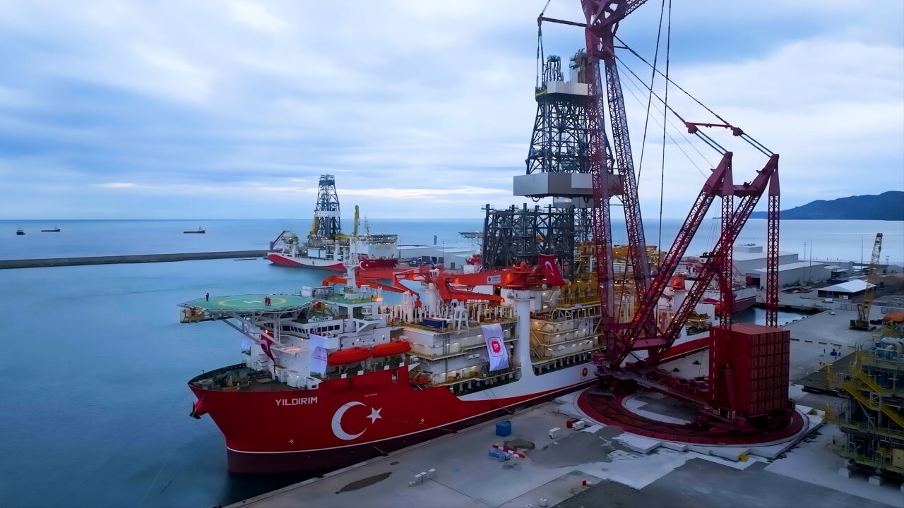 ANKARA (AA) – Türkiye'nin enerji filosunun son üyesi Yıldırım Derin