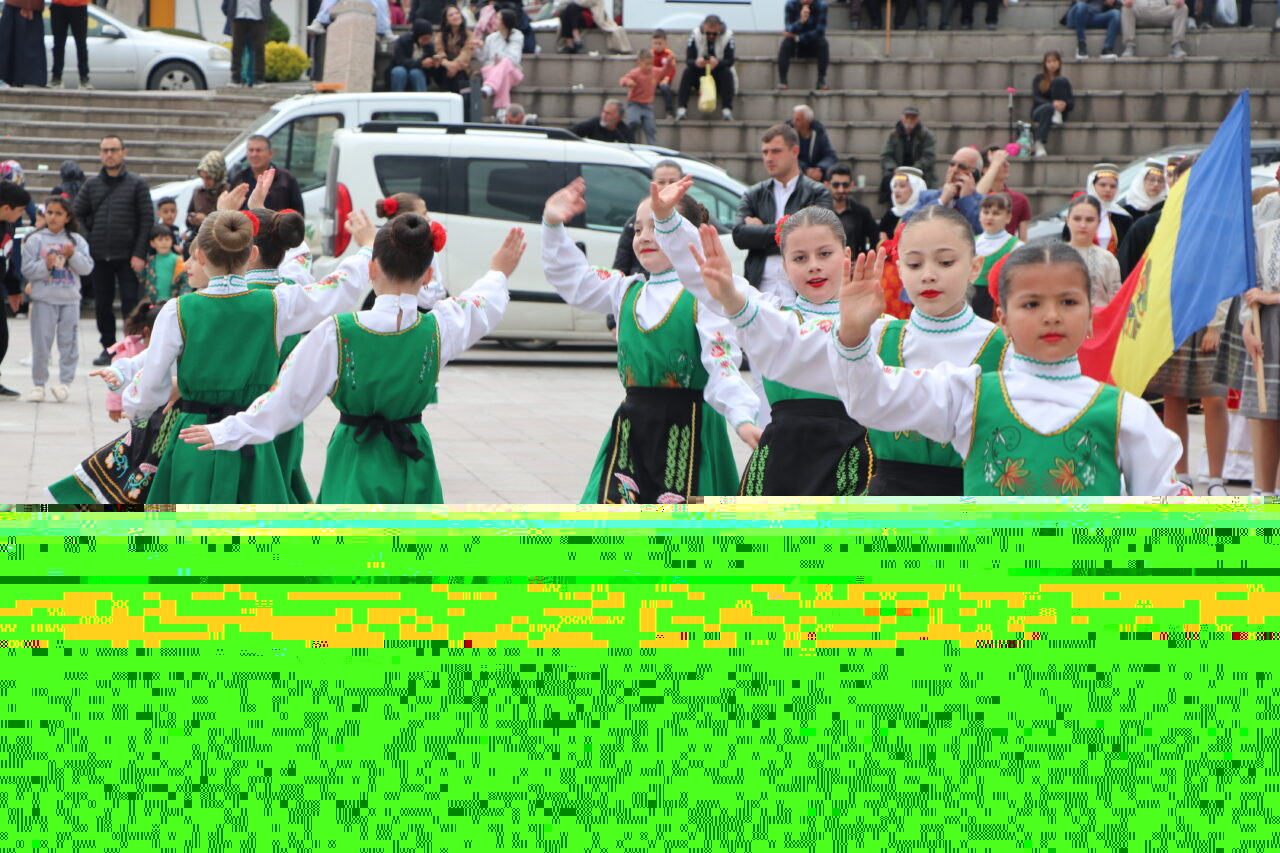 YOZGAT (AA) – Yozgat Belediyesince 19 Mayıs Atatürk'ü Anma, Gençlik