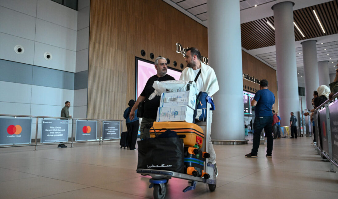 İSTANBUL (AA) – Kutsal topraklarda hac ibadetini tamamlayarak yurda dönen