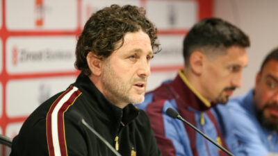 - Trabzonspor Teknik Direktörü Tekke:
- "Camiamıza bu kupayı hediye etmek