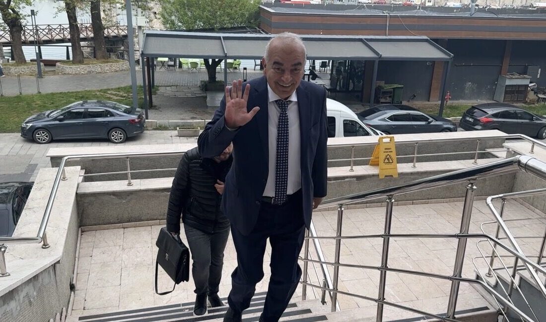 - Mahkeme, eski Devrek Belediye Başkanı Çetin Bozkurt'un adli kontrol