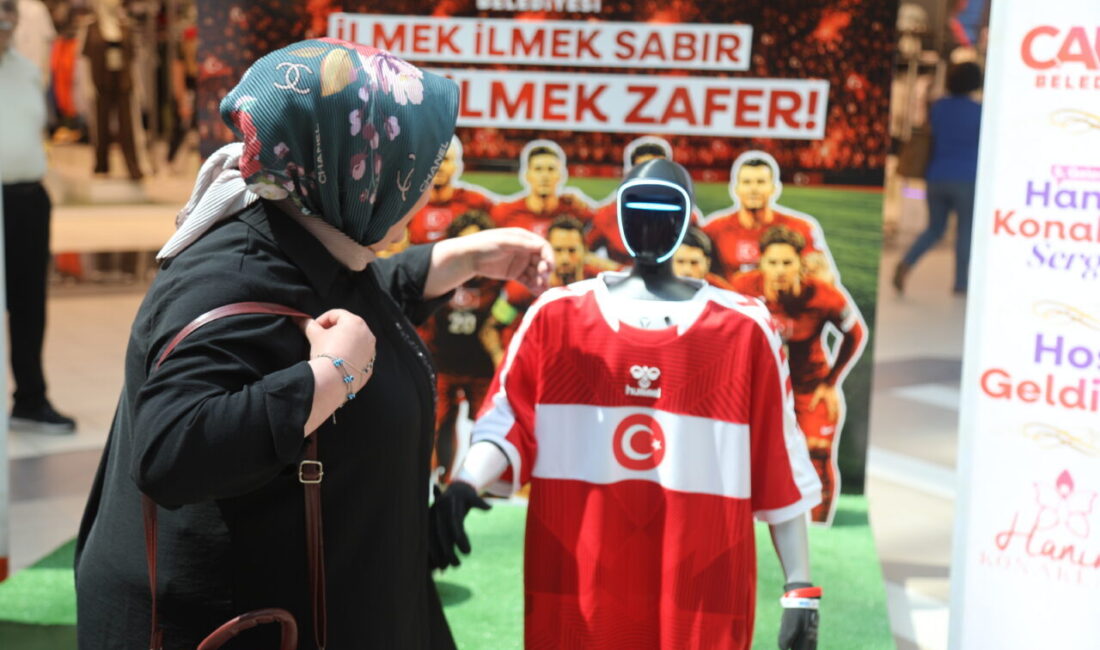 SAMSUN (AA) – Samsun'da Canik İlçe Nüfus Müdürlüğünce fahri kimlik