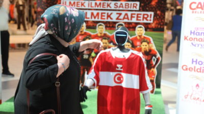 SAMSUN (AA) – Samsun'da Canik İlçe Nüfus Müdürlüğünce fahri kimlik