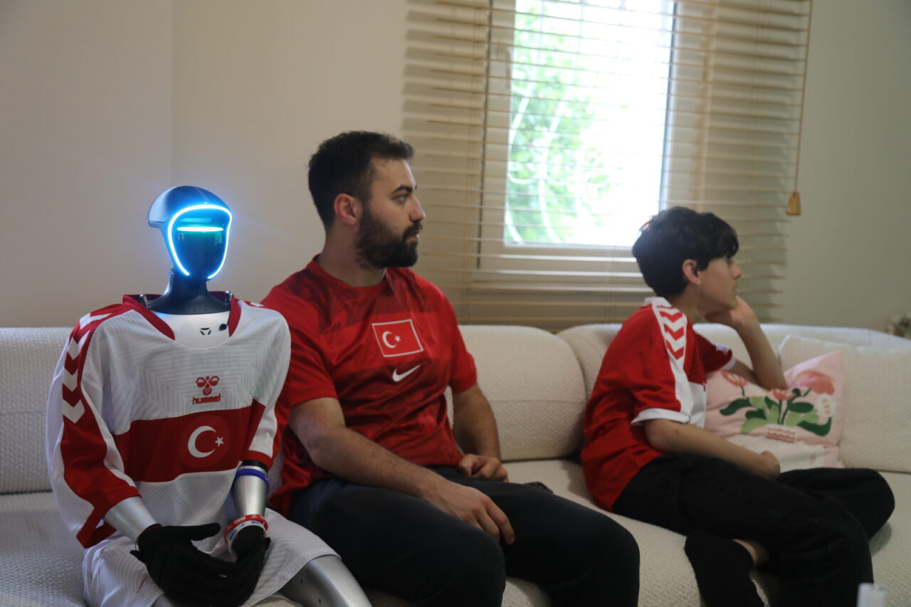 SAMSUN (AA) – Türkiye'nin nüfusa kaydedilen ilk robotu CANİKMAN, A