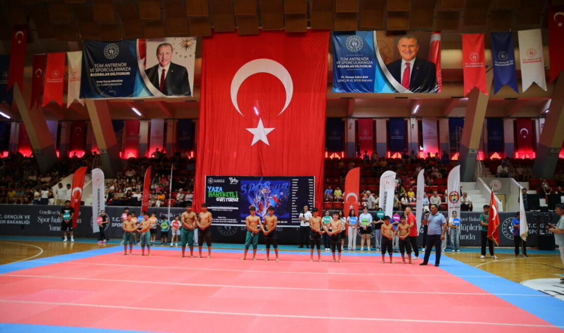 ADANA (AA) – Adana ve Osmaniye'de, Gençlik ve Spor Bakanlığı
