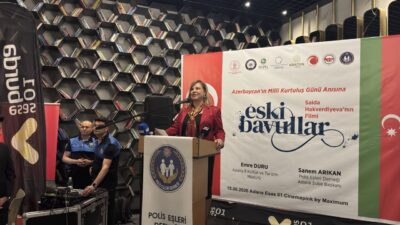 ADANA (AA) – Adana'da "Azerbaycan'ın Milli Kurtuluş Günü" dolayısıyla "Eski