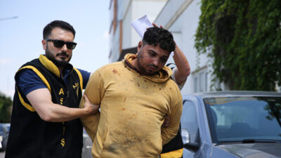 ADANA (AA) – Adana'nın merkez Çukurova ilçesinde ihbara giden polis