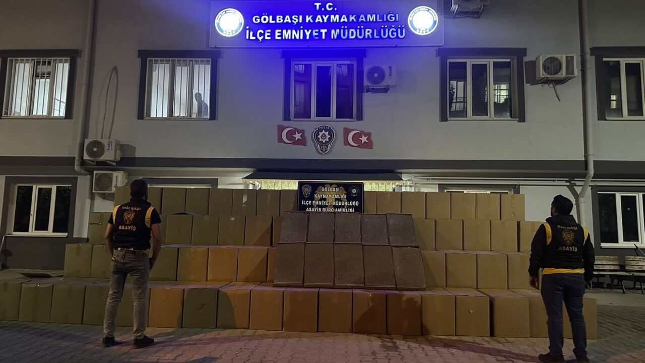 ADIYAMAN (AA) – Adıyaman'ın Gölbaşı ilçesinde bir tırda 5 milyon