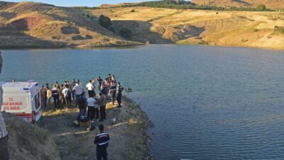 ADIYAMAN (AA) – Adıyaman'ın Gölbaşı ilçesinde sulama göletine giren 15