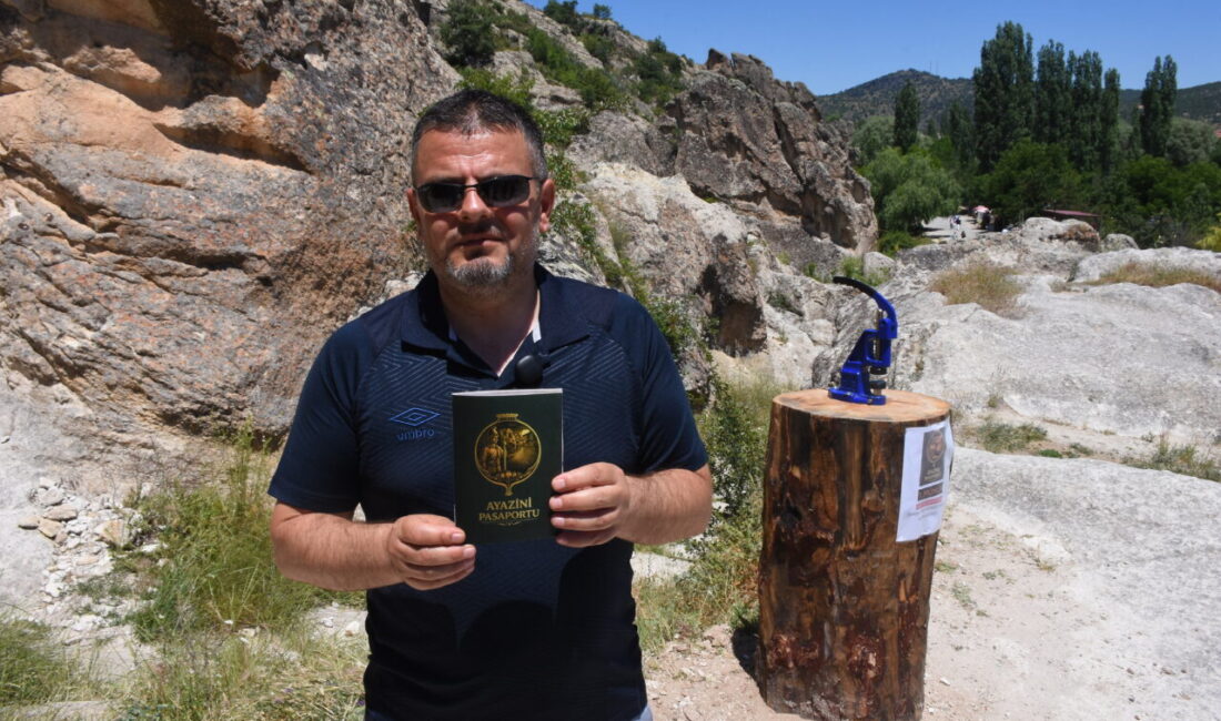 AFYONKARAHİSAR (AA) – Afyonkarahisar'ın İhsaniye ilçesinde "El Sanatları Atölyesi ve