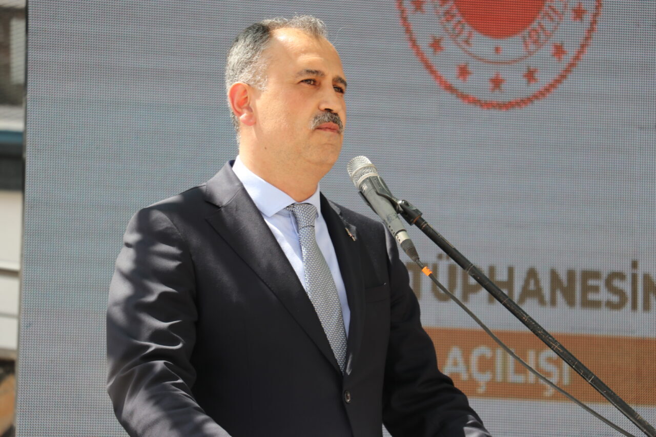 AĞRI (AA) – Ağrı'da, bir iş insanı tarafından onarımdan geçirilerek