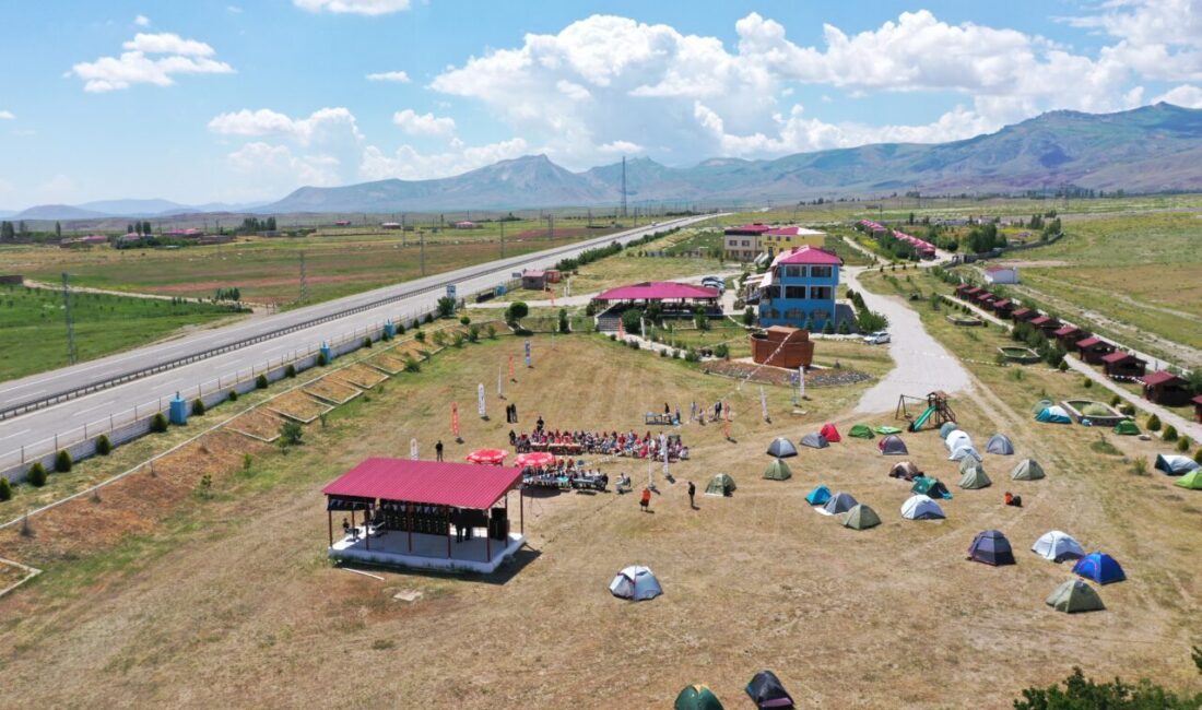 AĞRI (AA) – Ağrı'nın Doğubayazıt ilçesinde "Anadolu'daki Büyük Tufanın Arkeolojik